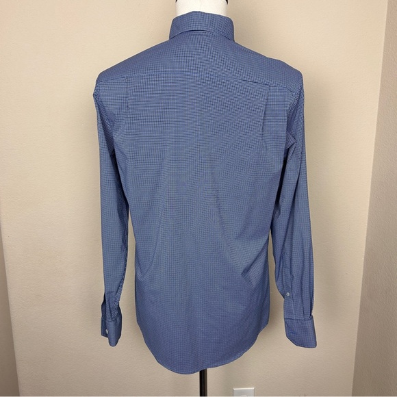 Southern Tide Men’s Micro Gingham Intercoastal Performance Sport Shirt
Size S - Picture 5 of 7